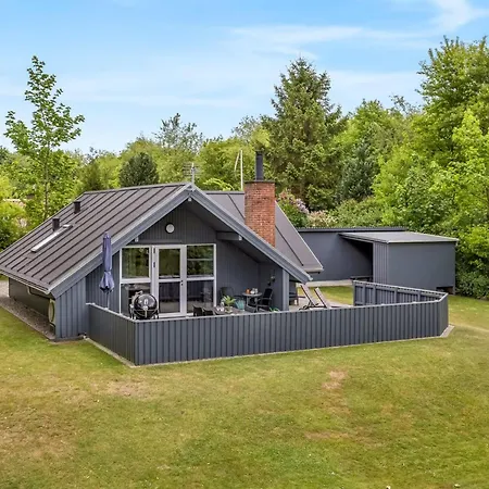 Asulf - 31km From The Sea By Interhome *