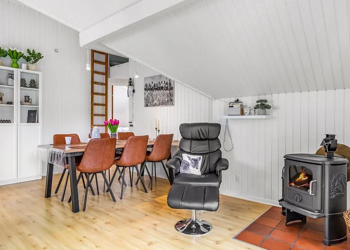 Asulf - 31km From The Sea By Interhome